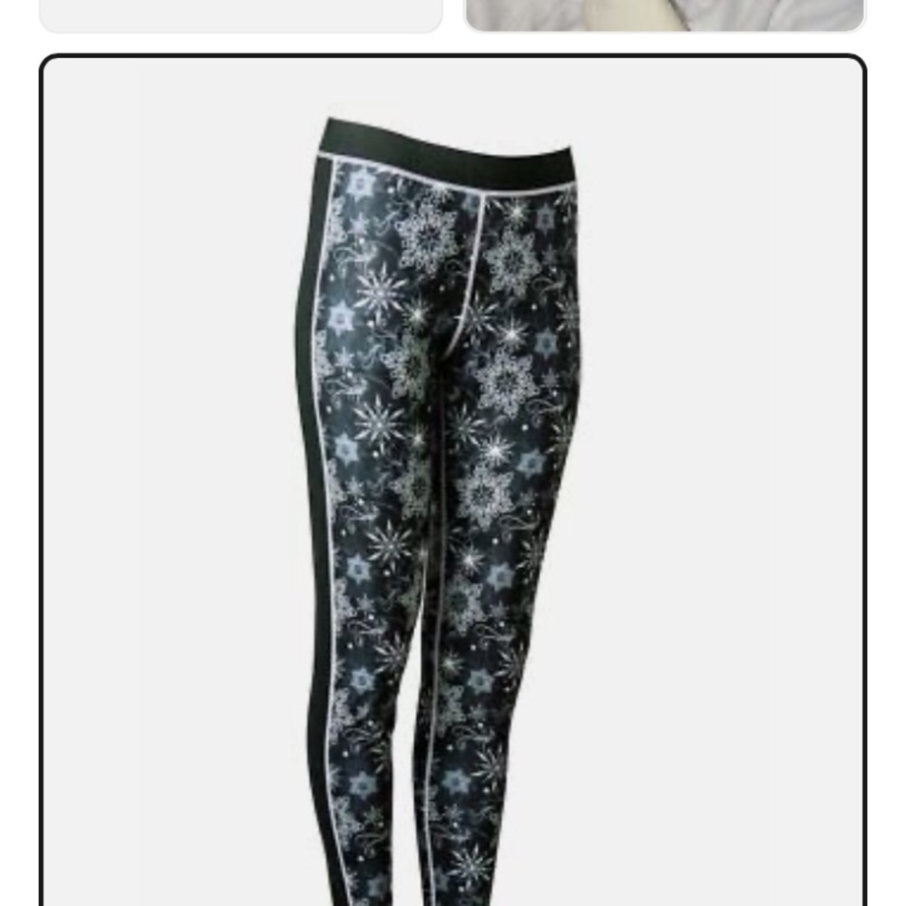 Snowflake Patterned Black Leggings